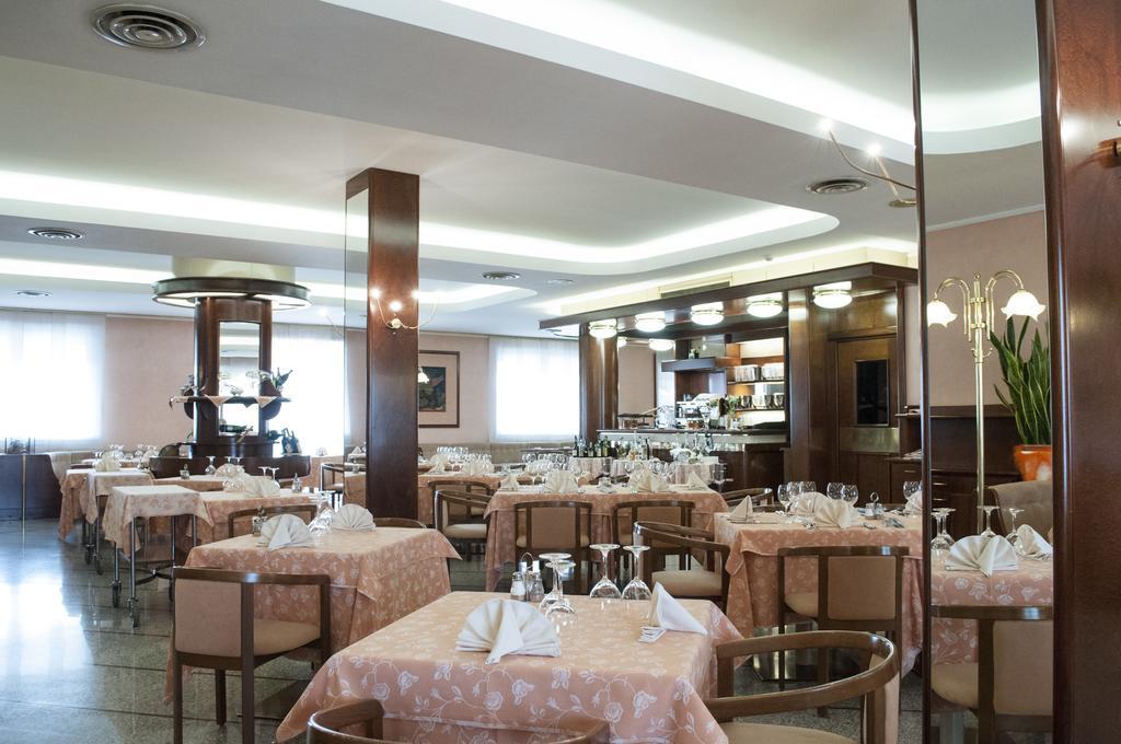 Hotel Le Gronde Cava Manara Zewnętrze zdjęcie