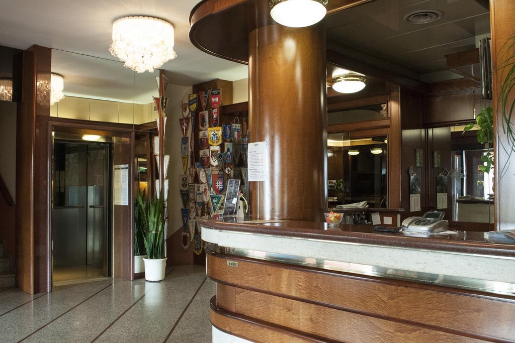 Hotel Le Gronde Cava Manara Zewnętrze zdjęcie